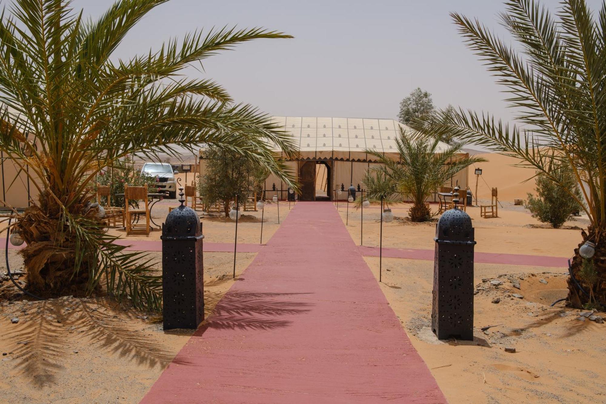 Hotel Camel Trips Luxury Camp à Merzouga Extérieur photo